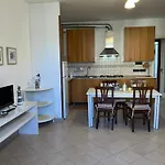Nella Casa Delle Due Torri * San Bartolomeo Al Mare