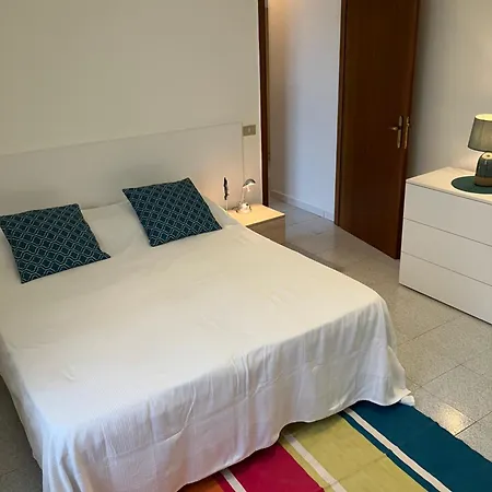 Nella Casa Delle Due Torri Apartamento *