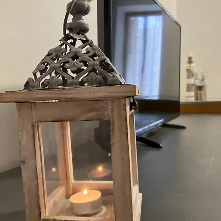 Nella Casa Delle Due Torri *