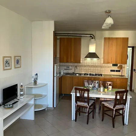 Nella Casa Delle Due Torri * San Bartolomeo Al Mare